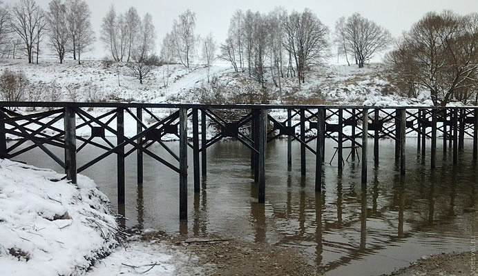 Свайные мосты: надежное решение для преодоления водных преград в Североморске от 57255 руб